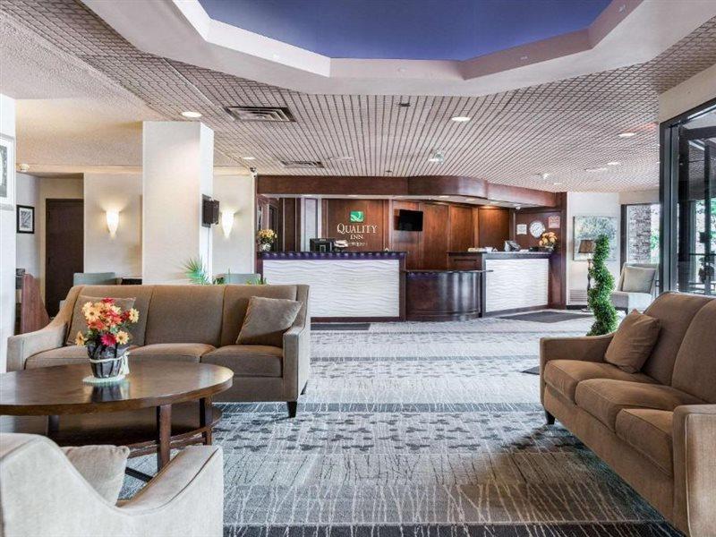 Wingate By Wyndham Troy Hotell Exteriör bild