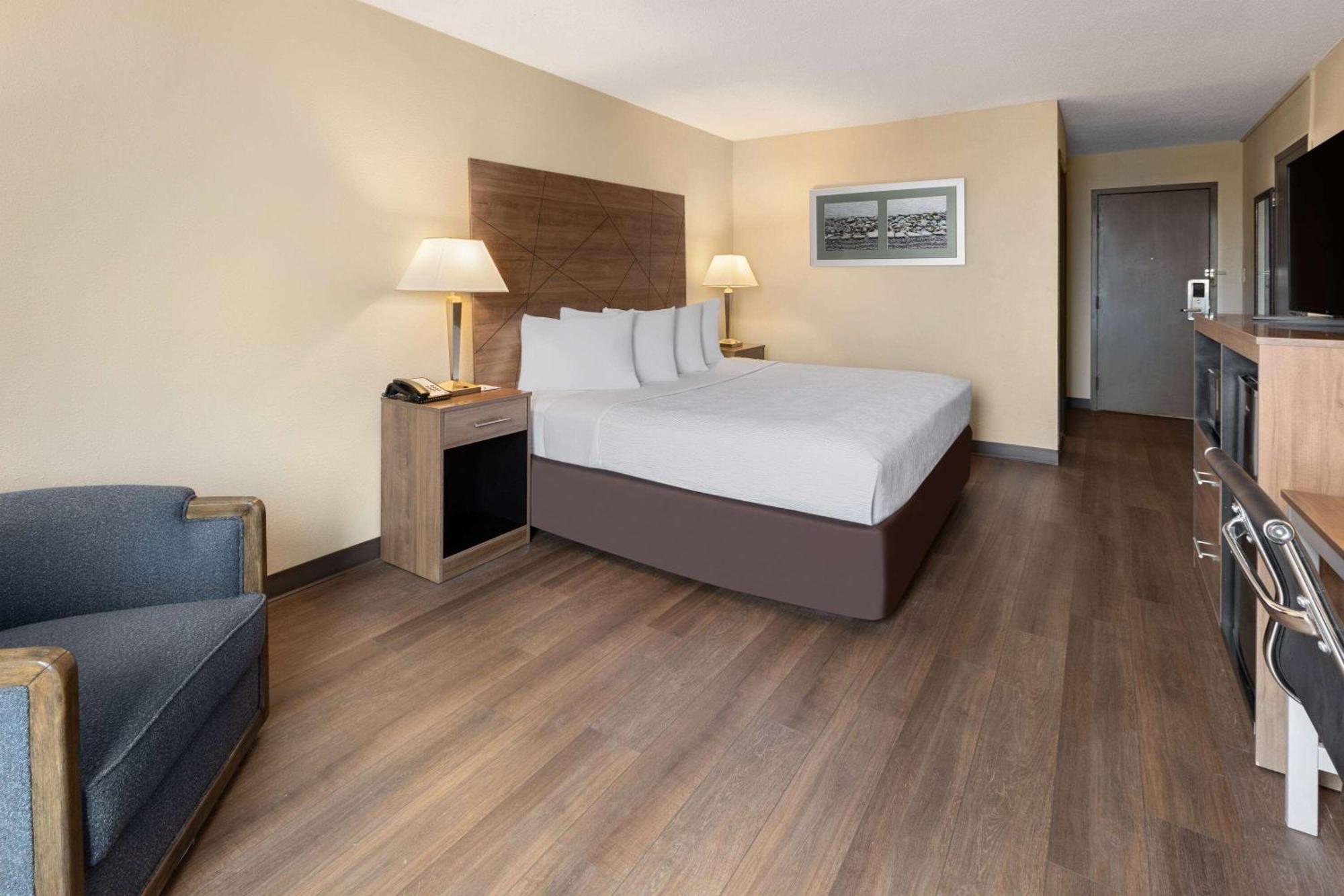Wingate By Wyndham Troy Hotell Exteriör bild