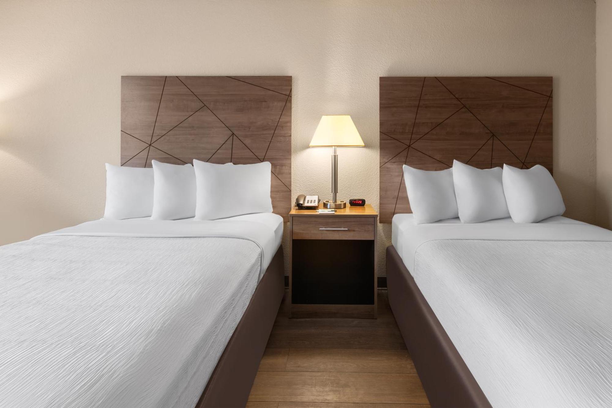 Wingate By Wyndham Troy Hotell Exteriör bild